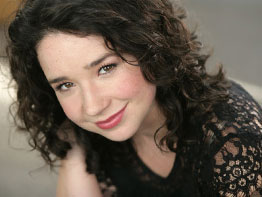 Sarah Steele